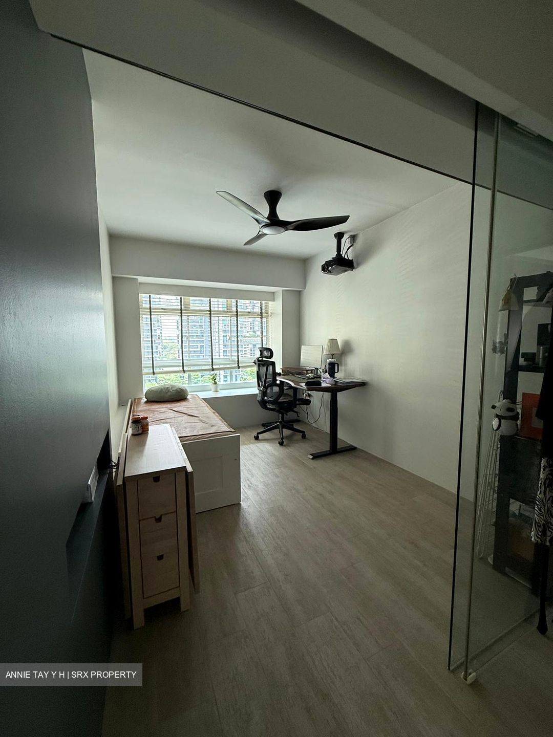 Blk 61A Strathmore Ave (Queenstown), HDB 2 Rooms #578089071